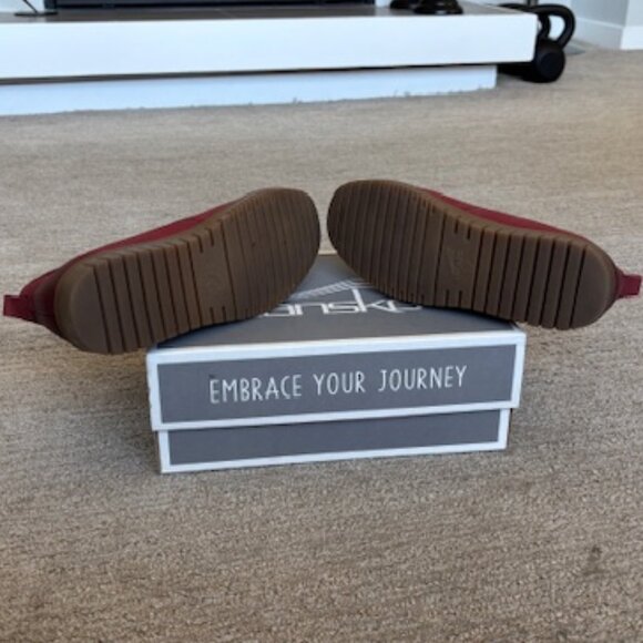 Dasko Women's Louisa Burnished Calf Red Leather Booties in Perfect Condition - Picture 7 of 8